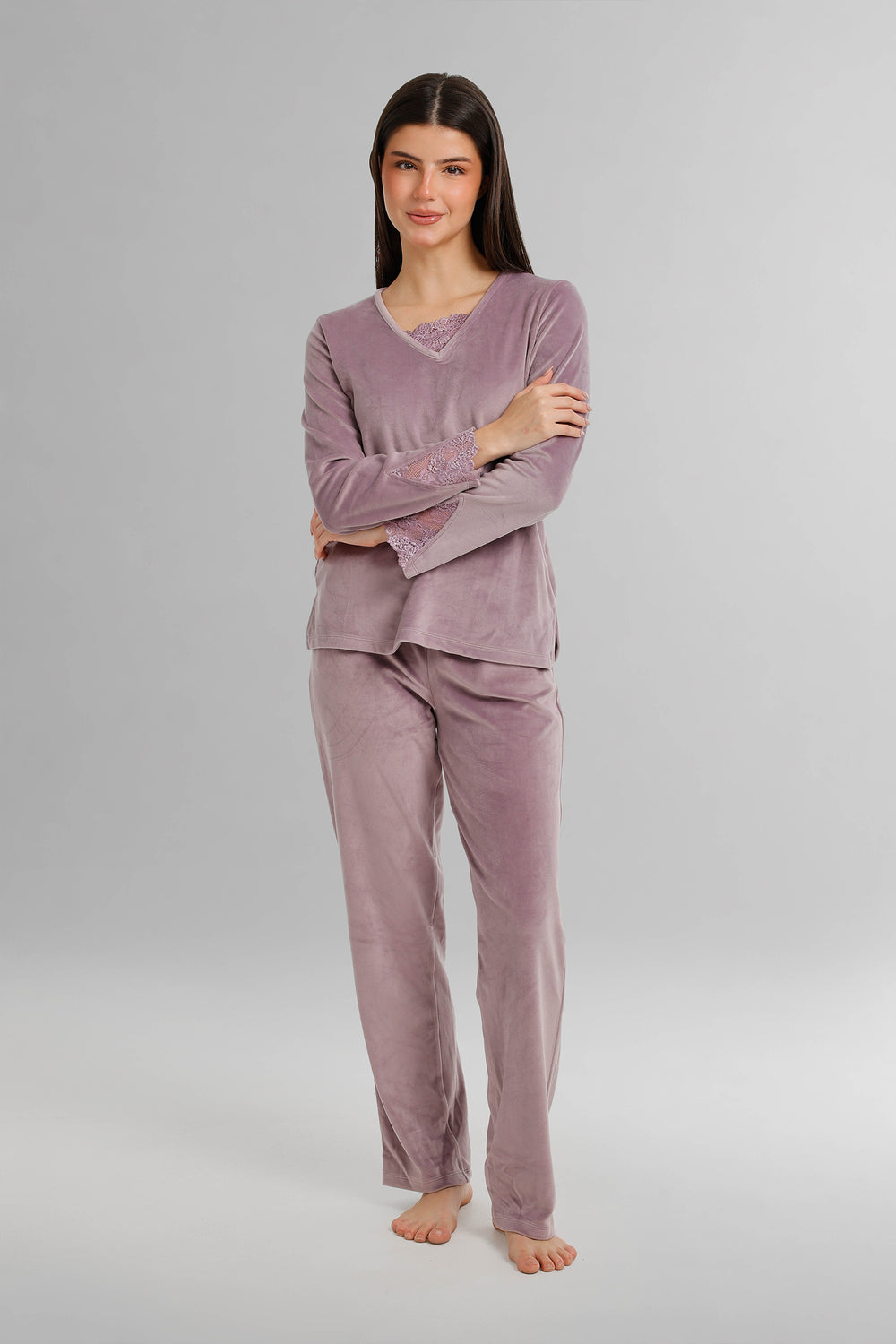 Lace-Trim Velvet Pyjama