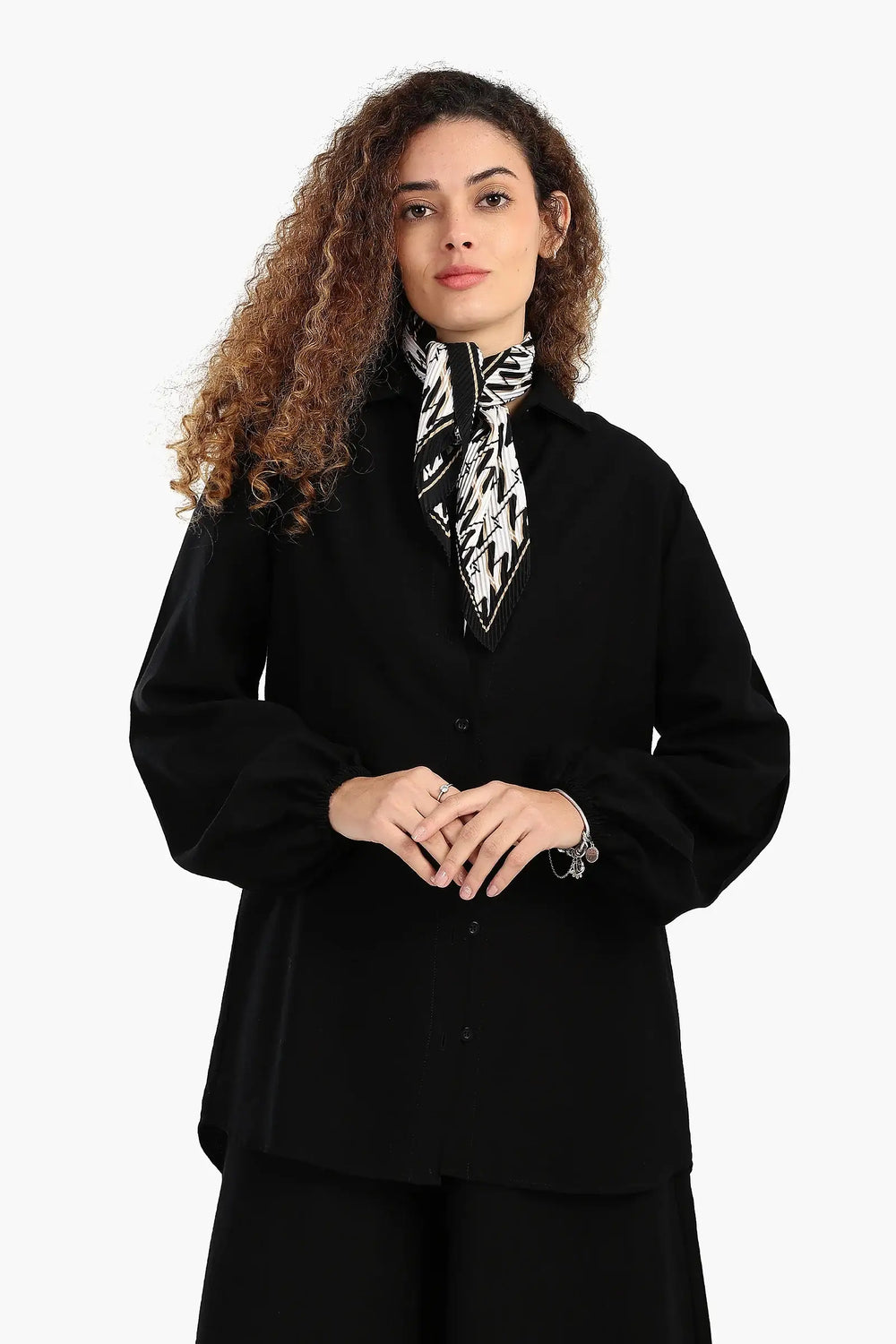 قميص كتان بكم