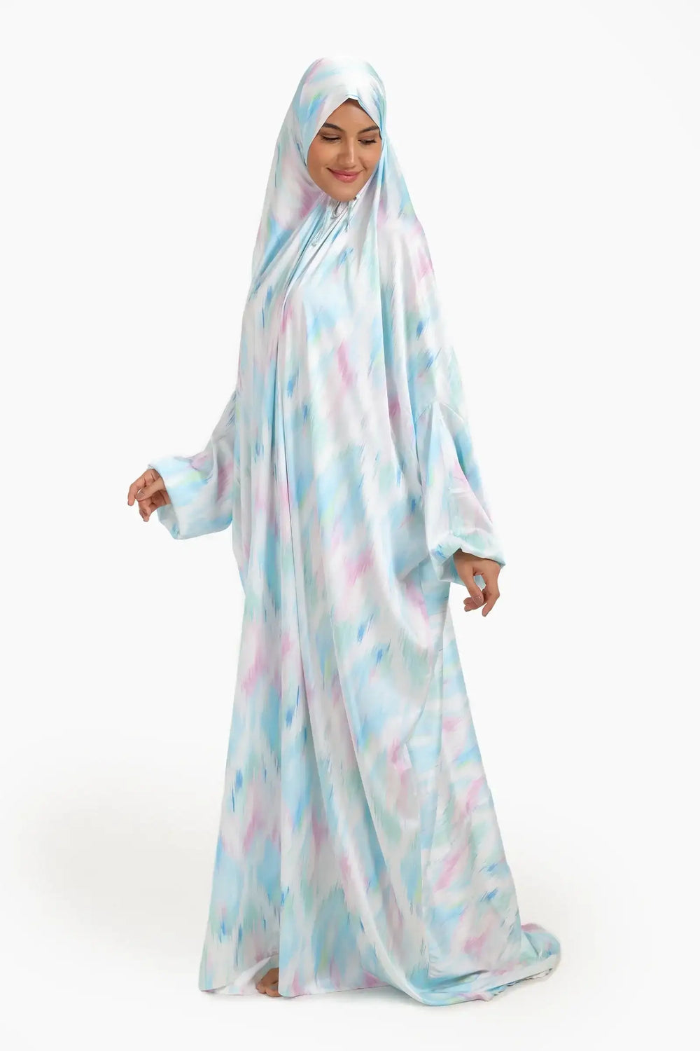 Colored Satin Prayer Isdal