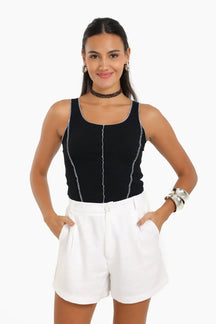 توب حمالات بخياطة بلون مختلف