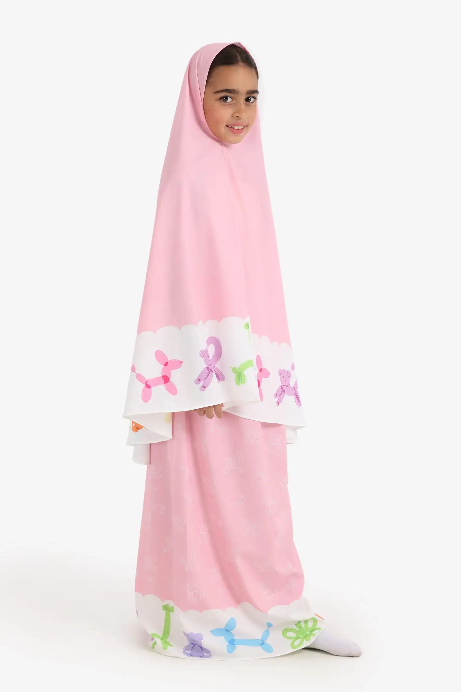 طقم صلاة بناتي بطباعة على الأطراف