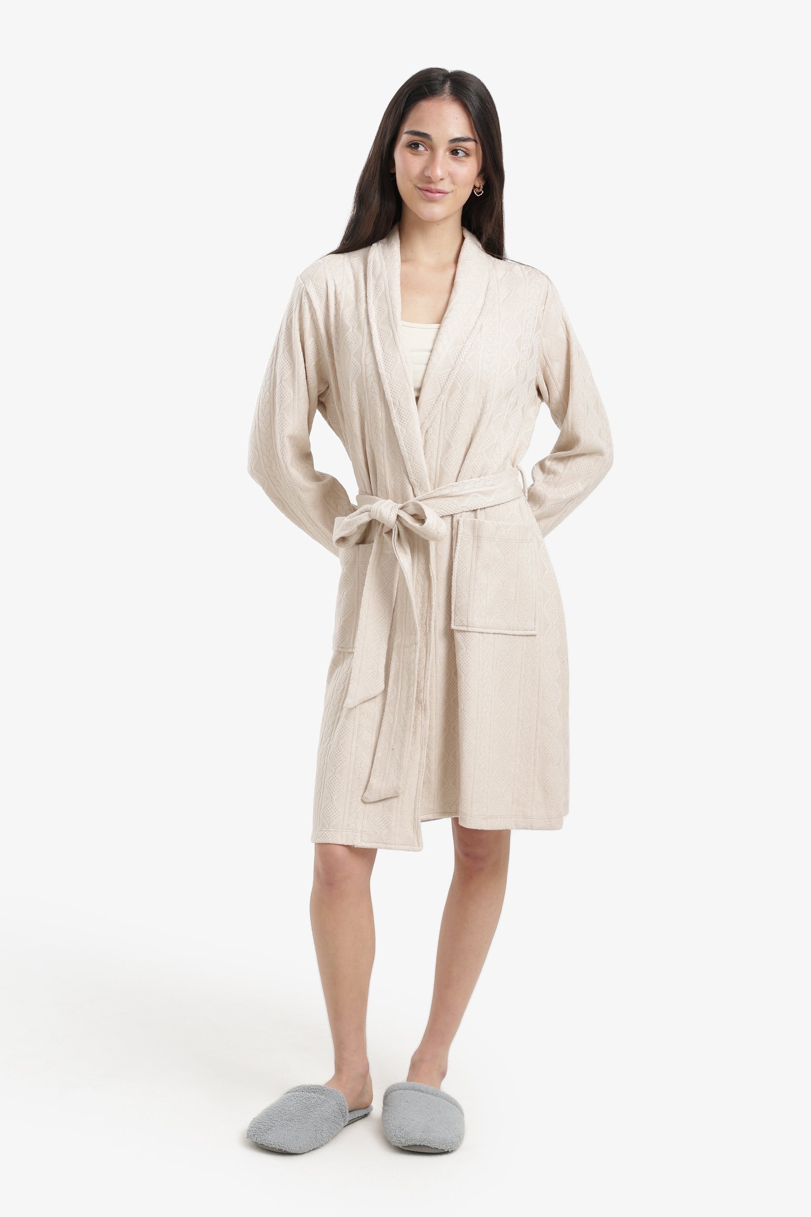 Self-Pattern Relaxed Robe