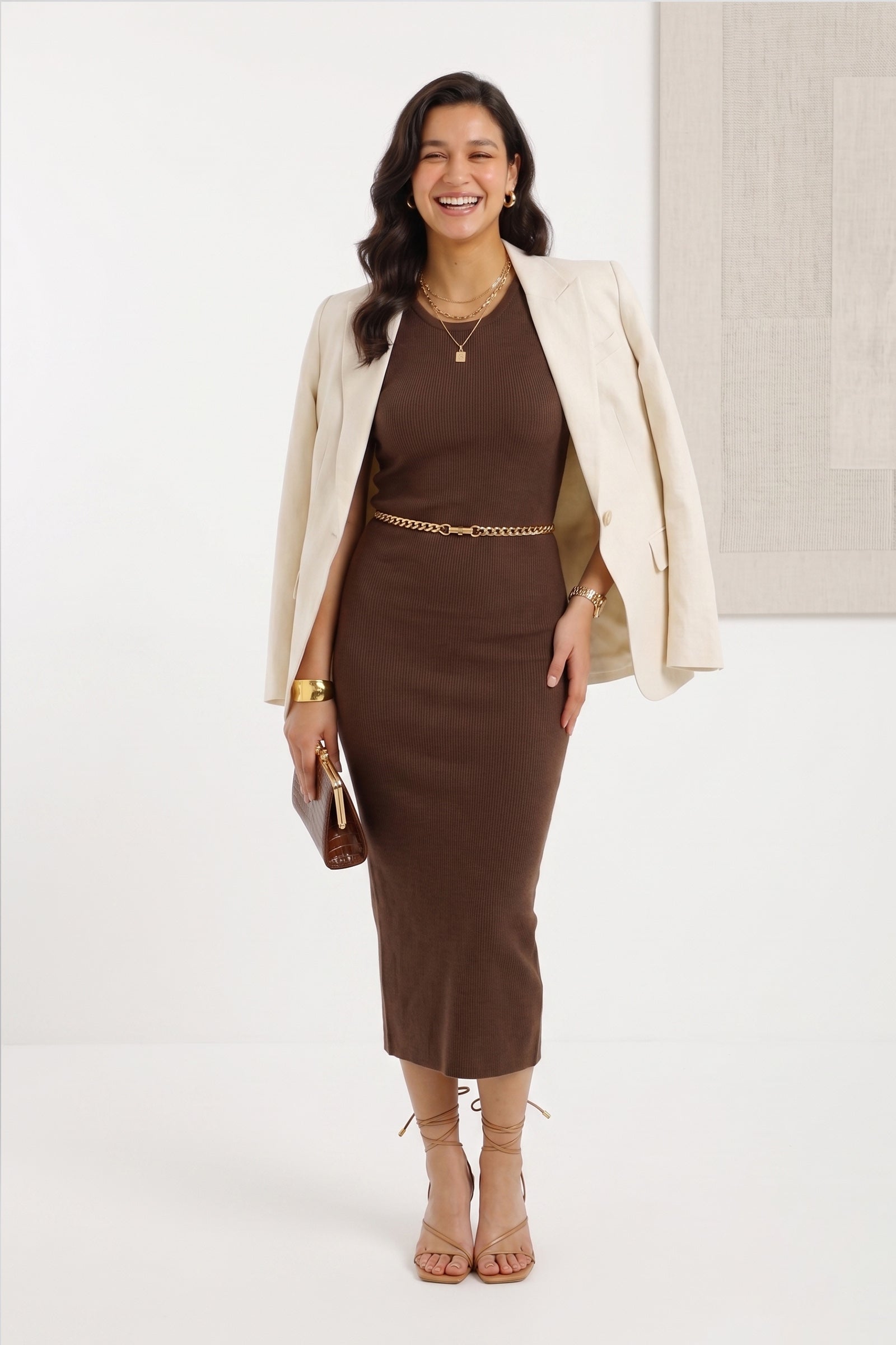 فستان لاونج مضلع بدون أكمام