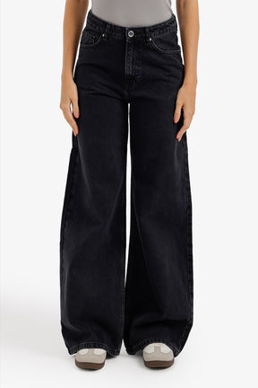 Wide-Leg Denim Pants