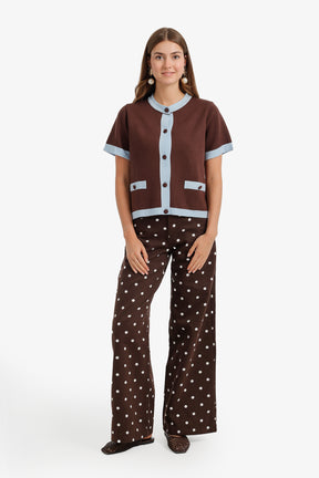 Contrast-Trim Top