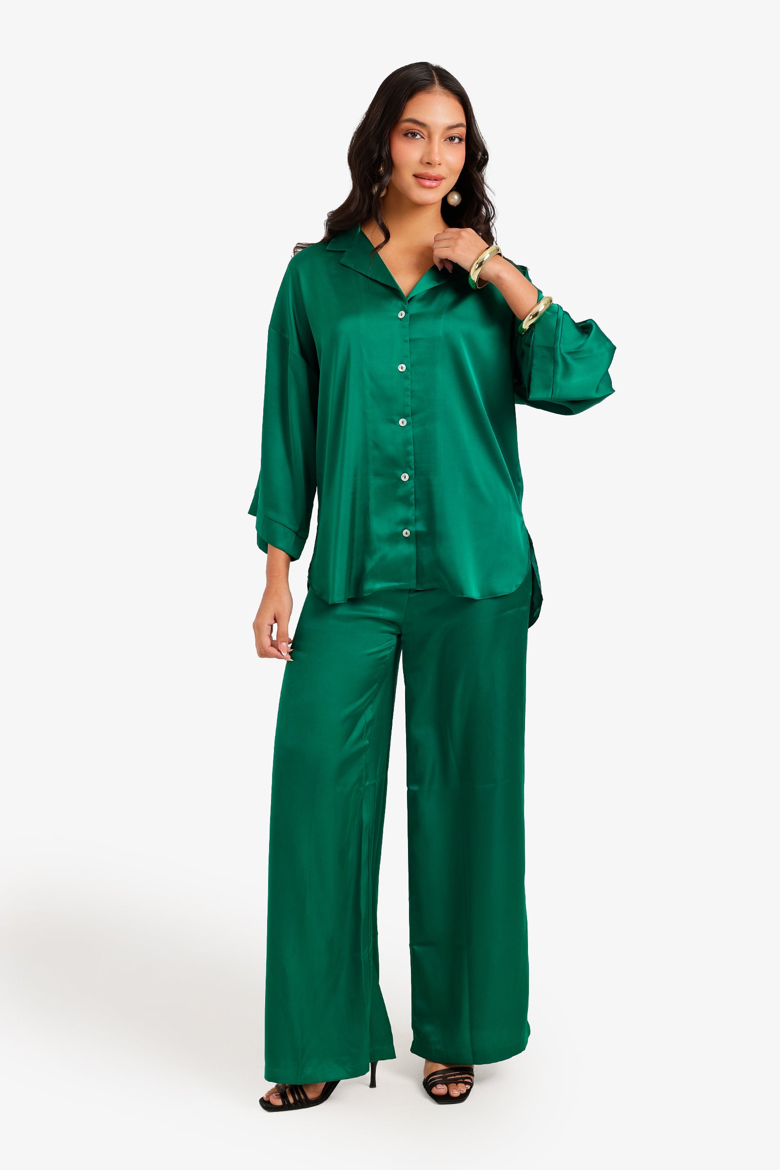 Contrast-Button Satin Set