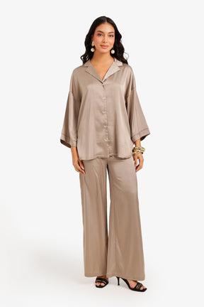 Contrast-Button Satin Set