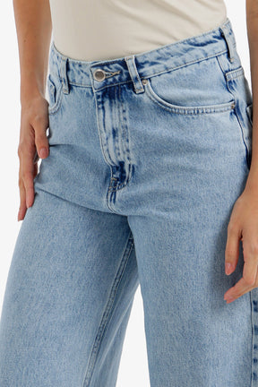 Wide-Leg Denim Pants
