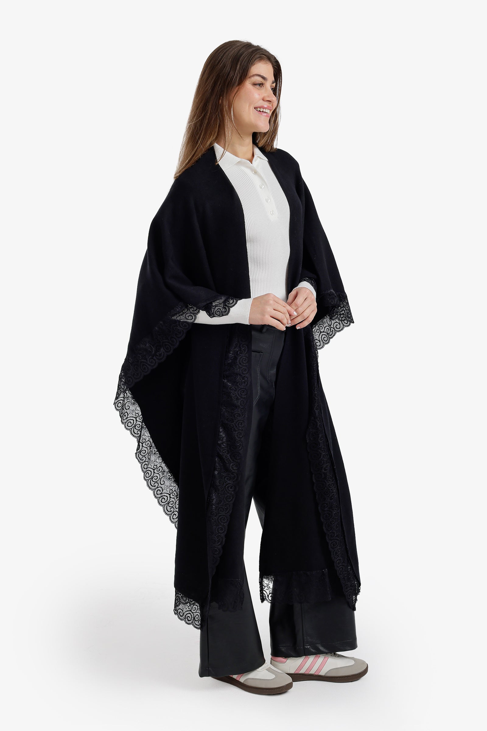 Contrast-Trim Knit Poncho