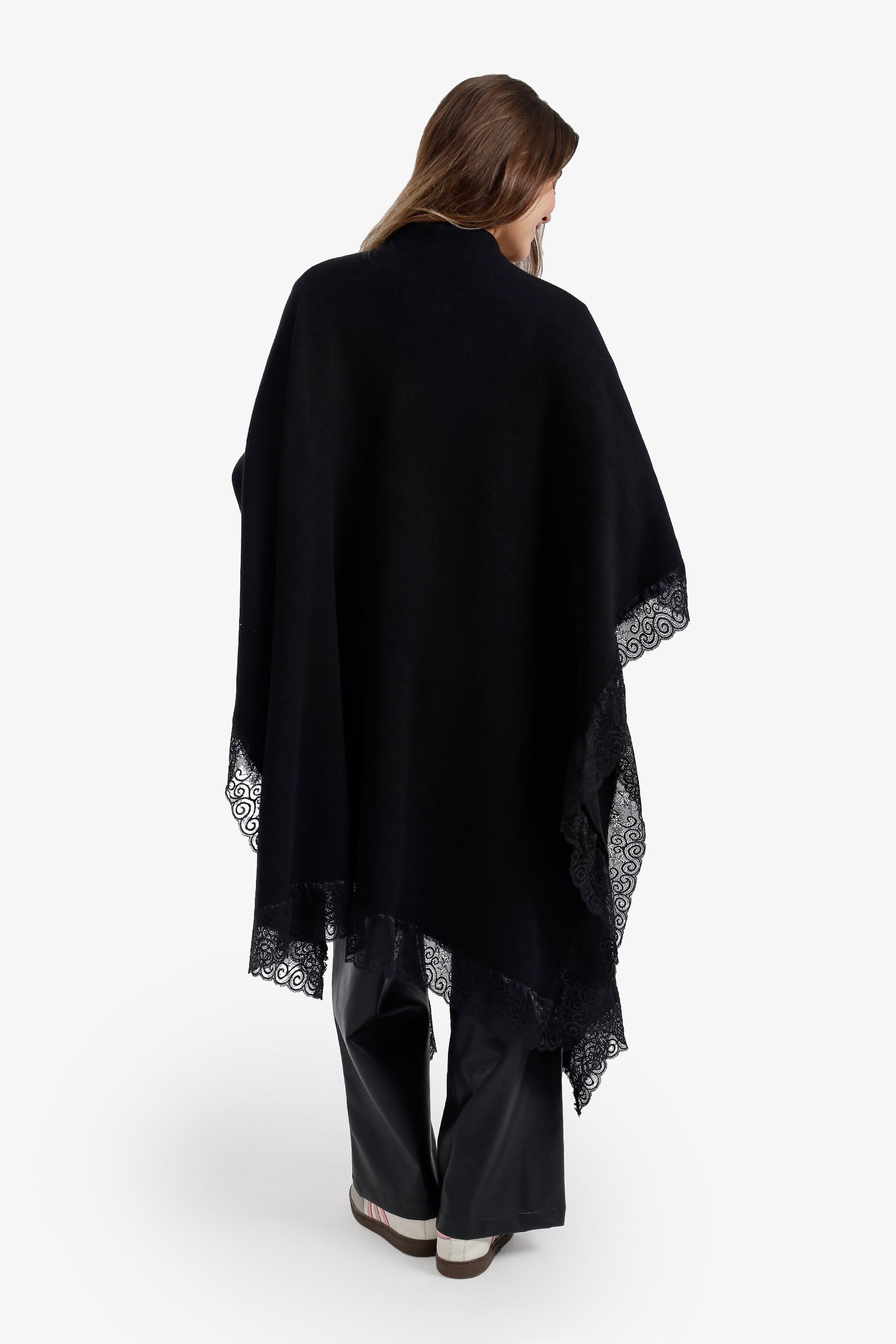 Contrast-Trim Knit Poncho
