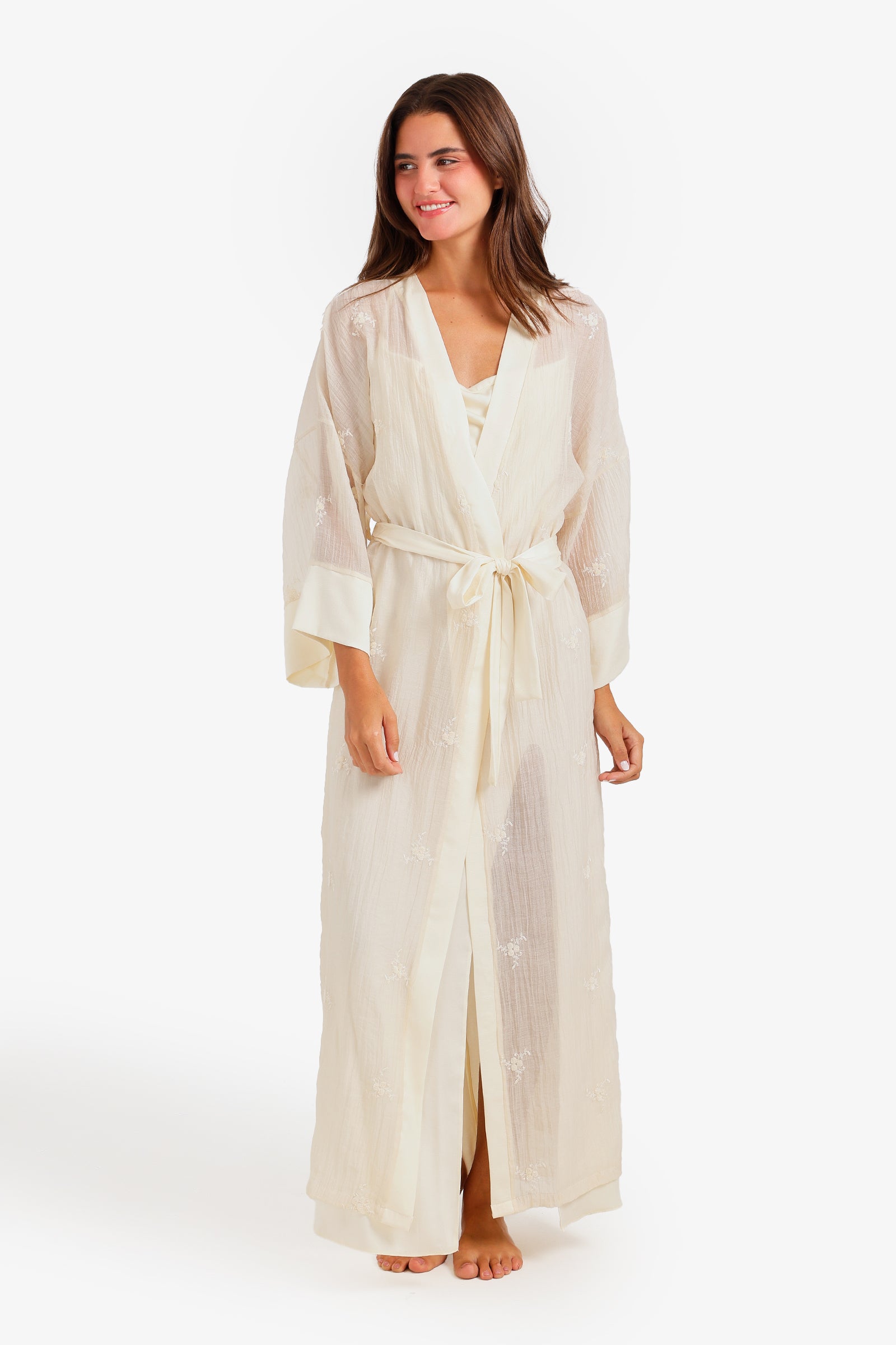 Embroidered Nightgown Set