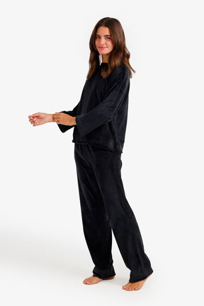 Velvet Relaxed Fit Pyjama Set