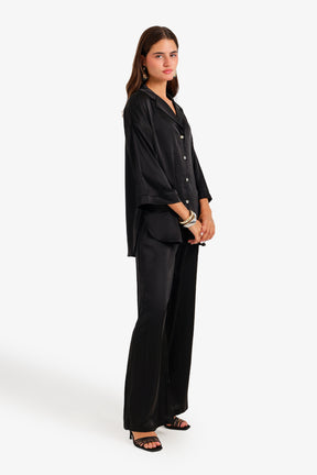 Contrast-Button Satin Set