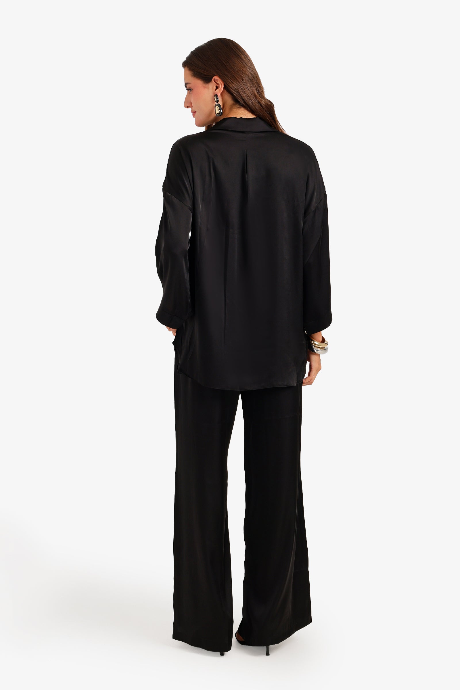 Contrast-Button Satin Set