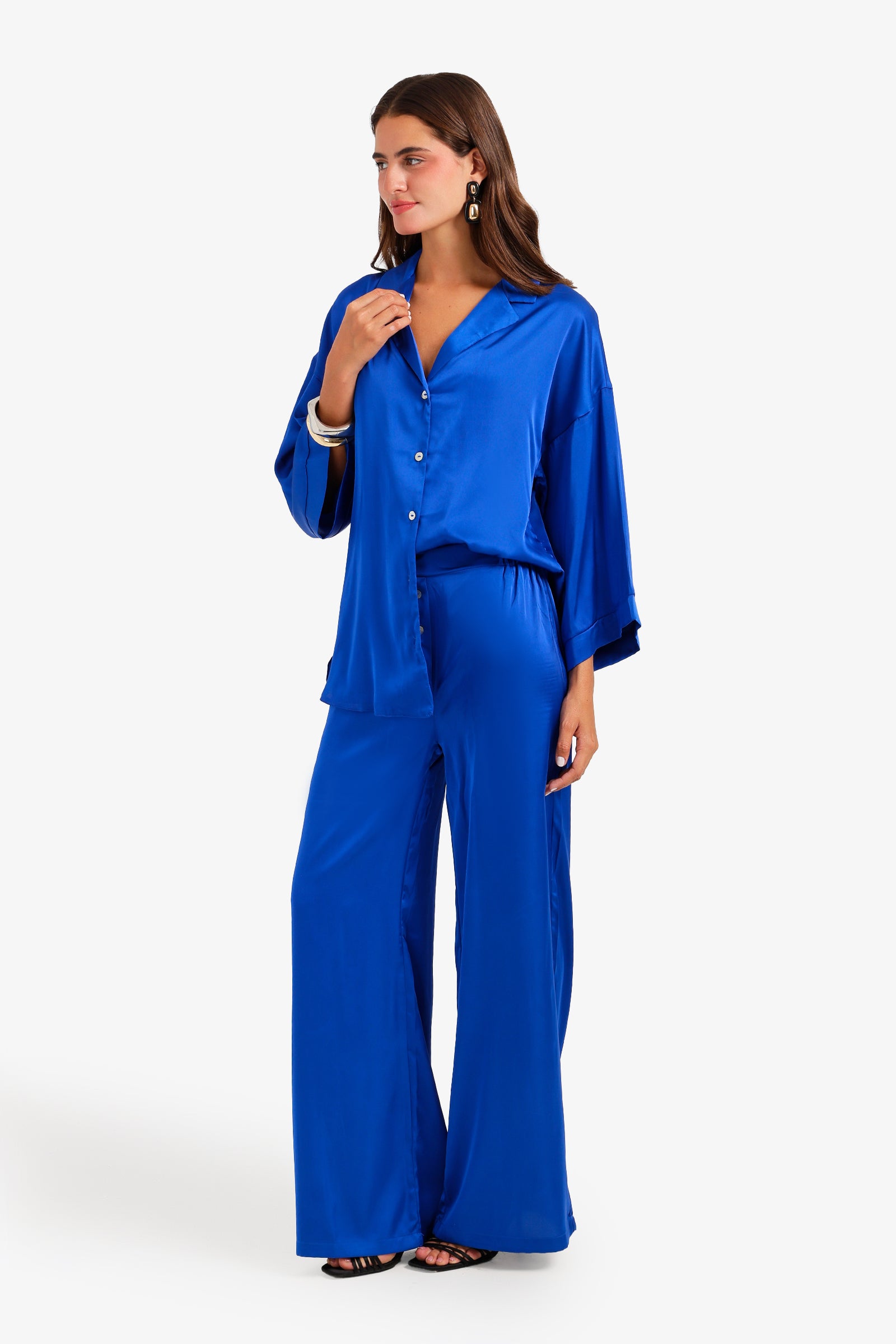 Contrast-Button Satin Set