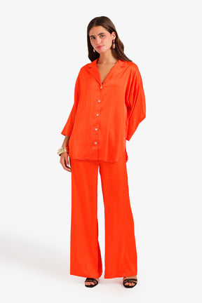 Contrast-Button Satin Set