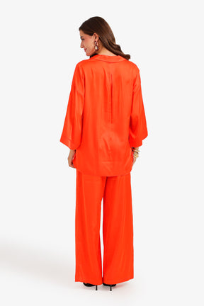 Contrast-Button Satin Set