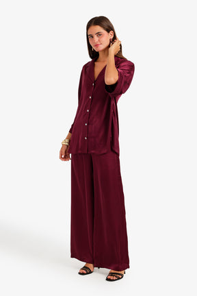 Contrast-Button Satin Set