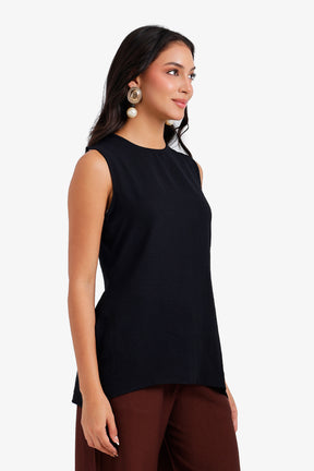 Textured Sleeveless Blouse