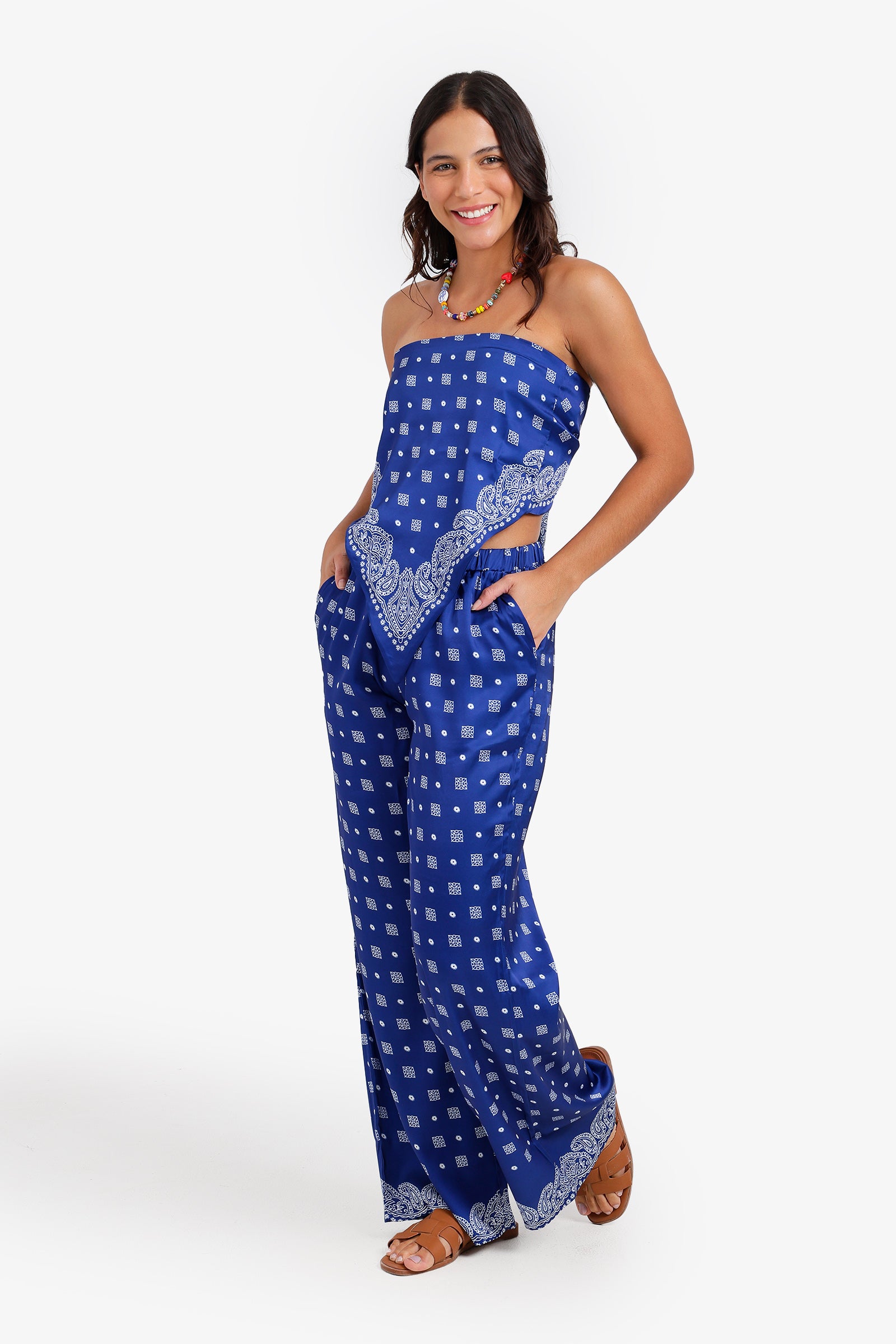 Paisley Pattern Beach Set