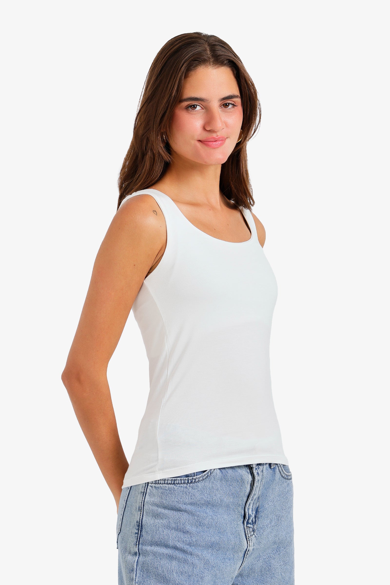 Sleeveless Slim Fit Top