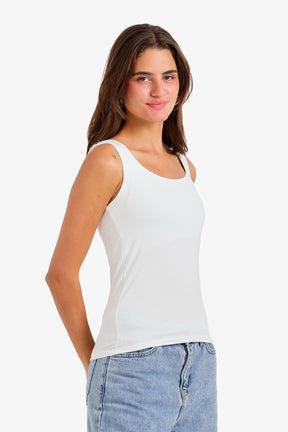Sleeveless Slim Fit Top