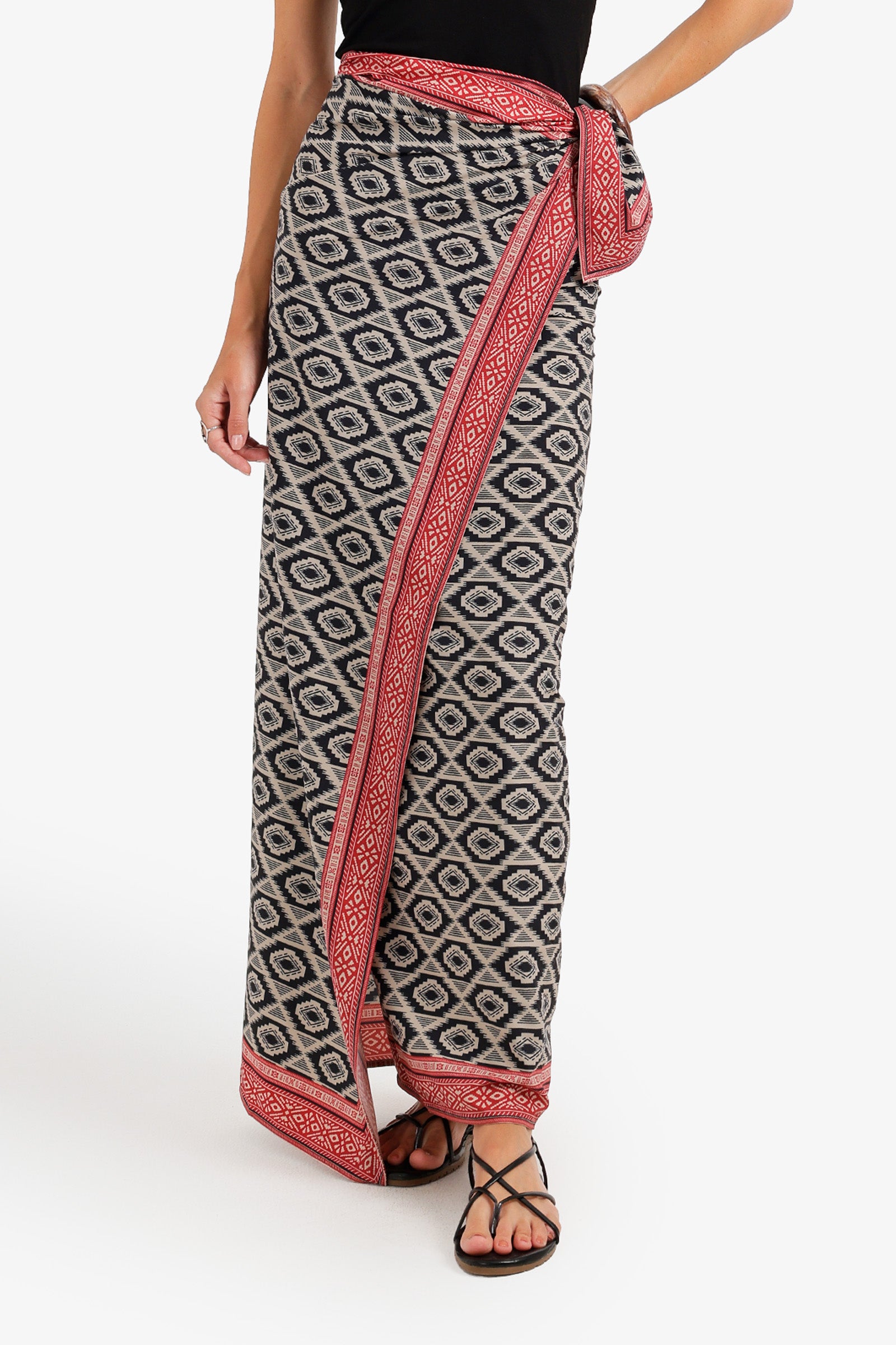 Geometric Print Sarong