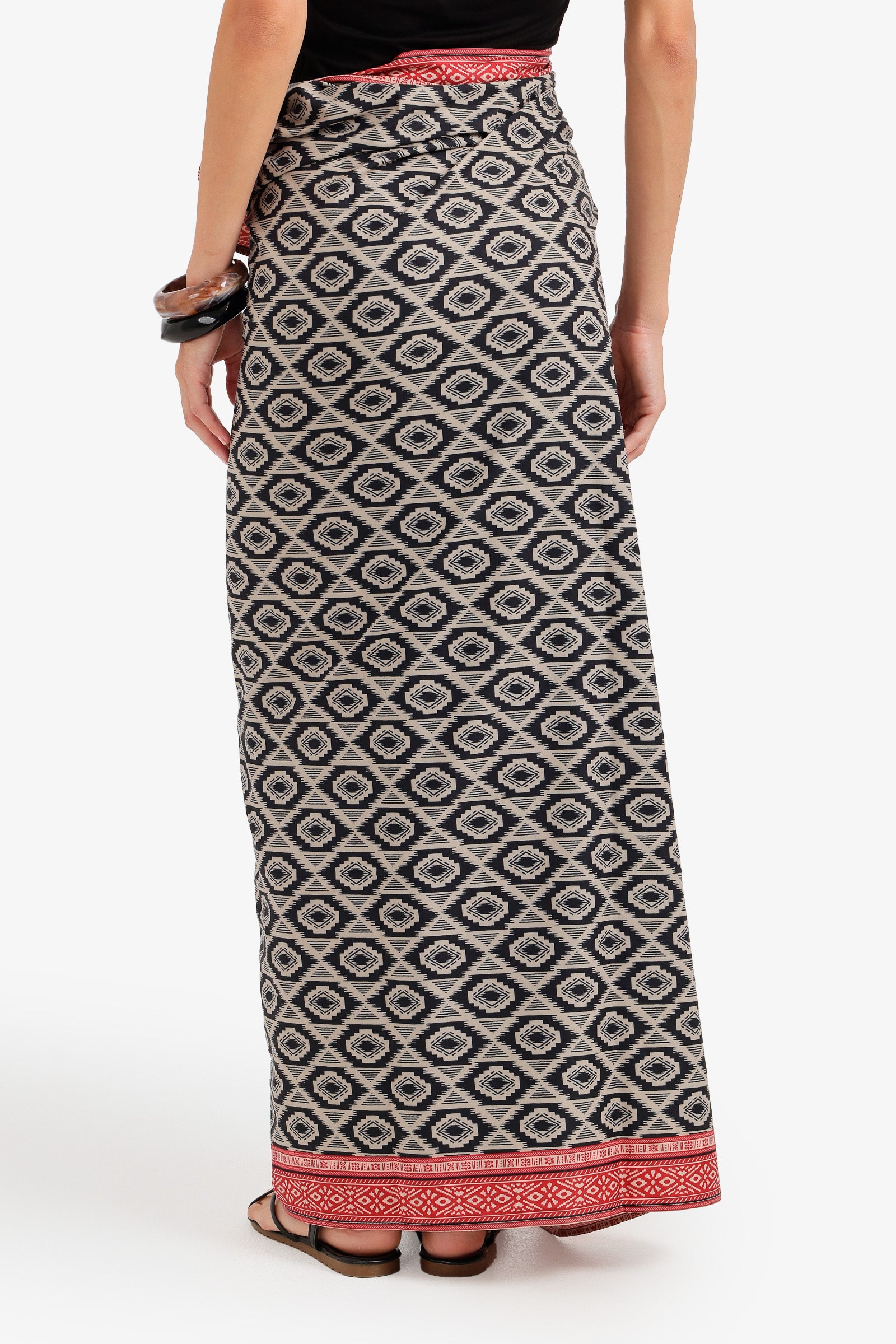 Geometric Print Sarong