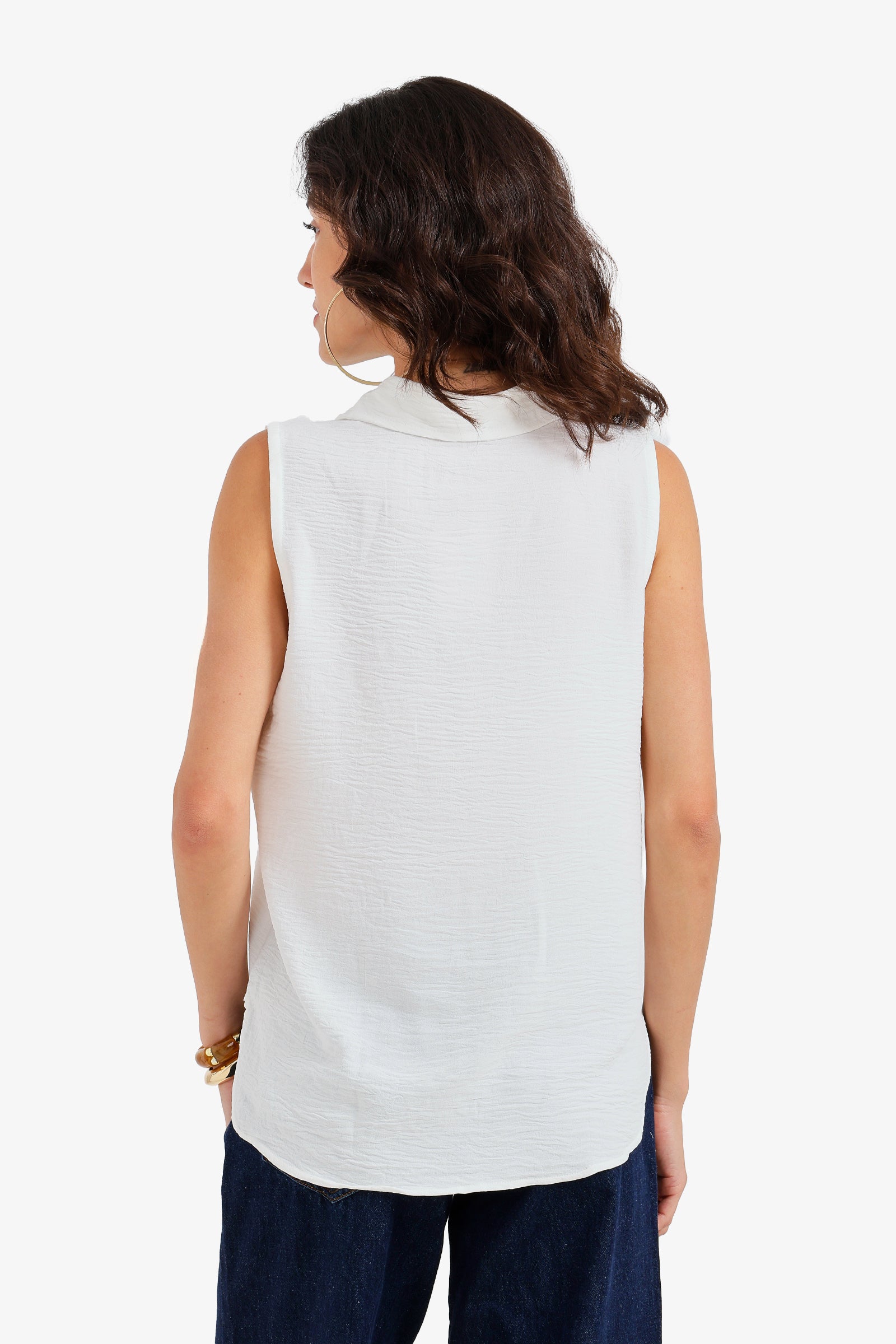Crinkle Sleeveless Shirt