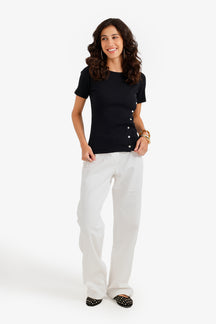 Side Button Closure Top