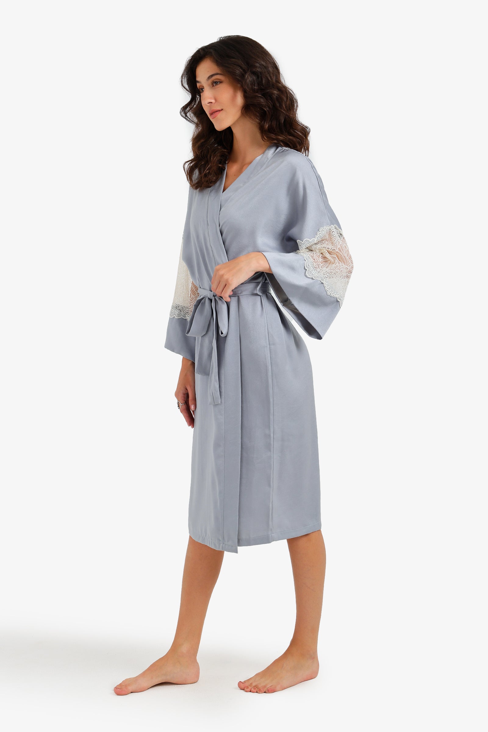 Embroidered Nightgown Set