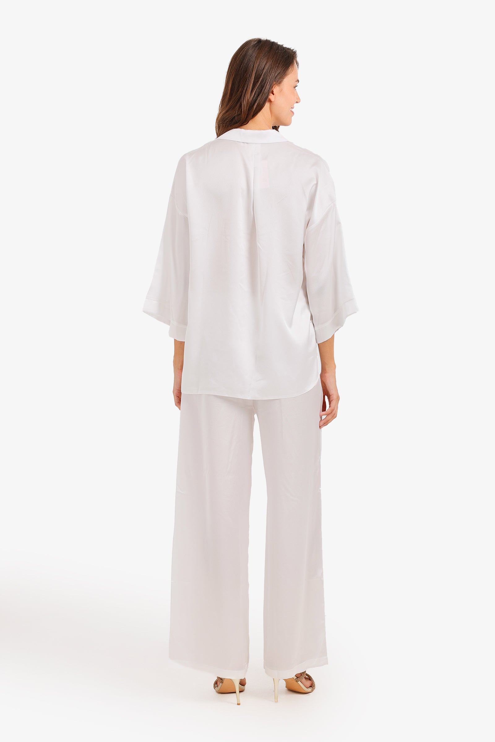 Contrast-Button Satin Set