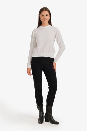 Classic Crew Neck Pullover