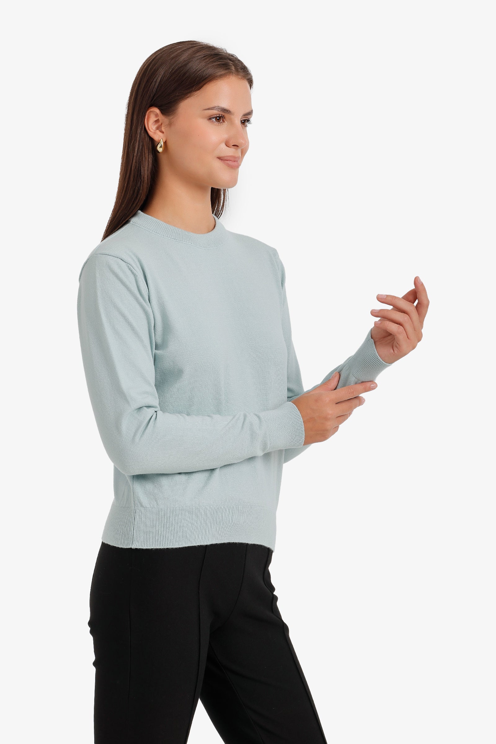 Classic Crew Neck Pullover