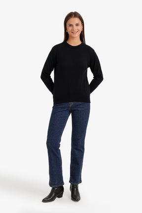 Classic Crew Neck Pullover