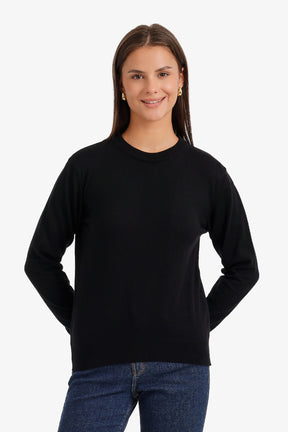 Classic Crew Neck Pullover