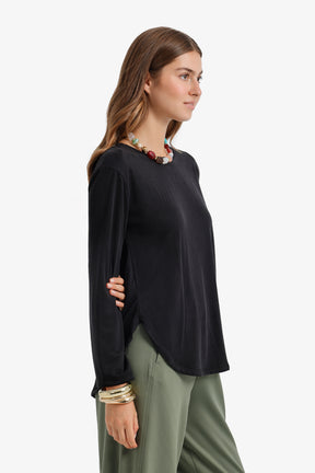 Curved Hem T-Shirt
