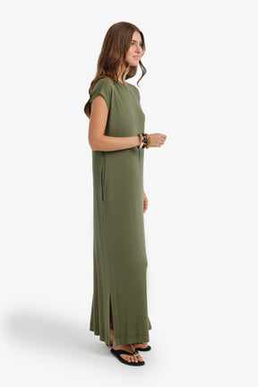 فستان ماكسي بأكمام قصيرة