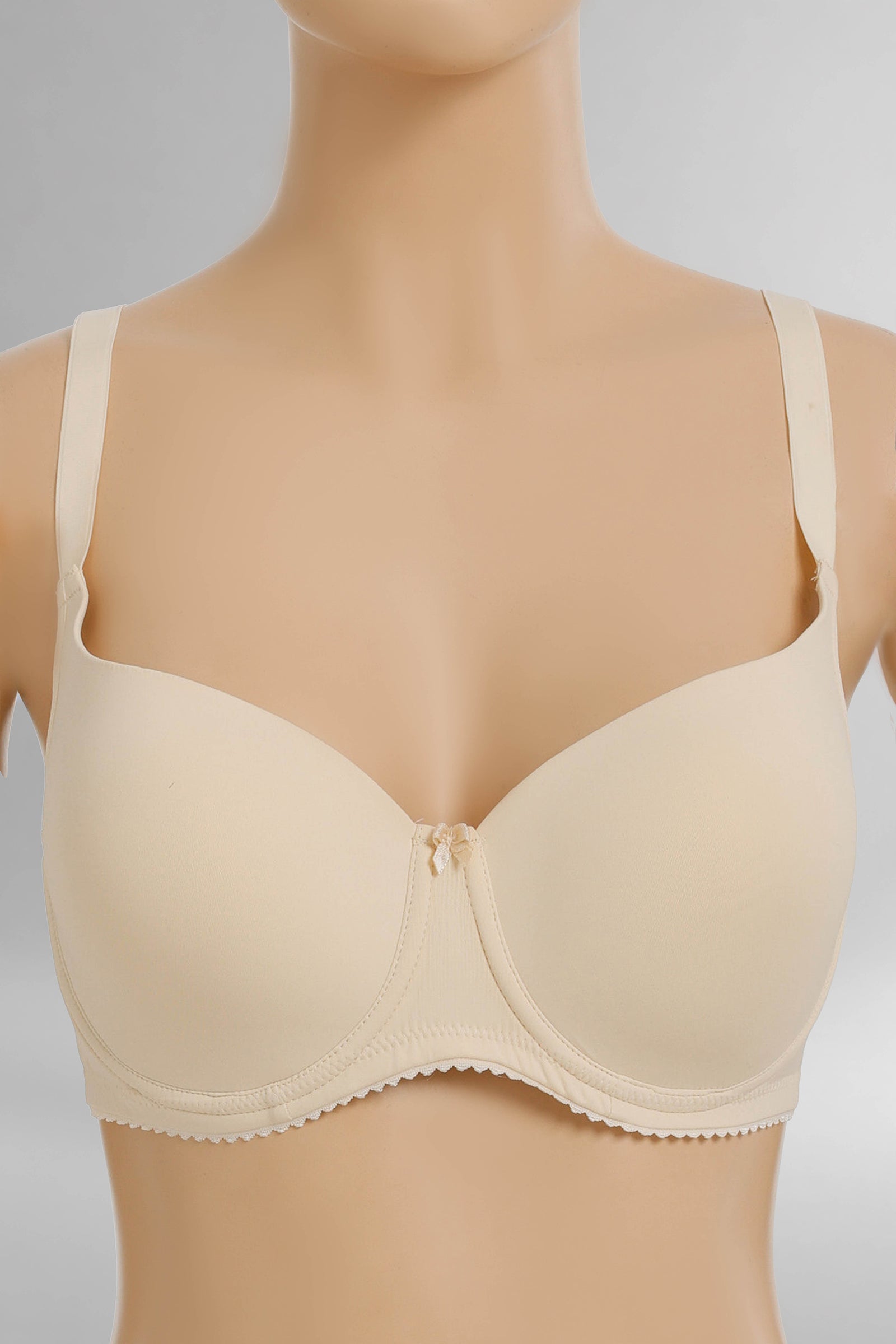 Full-Coverage Wired Bra