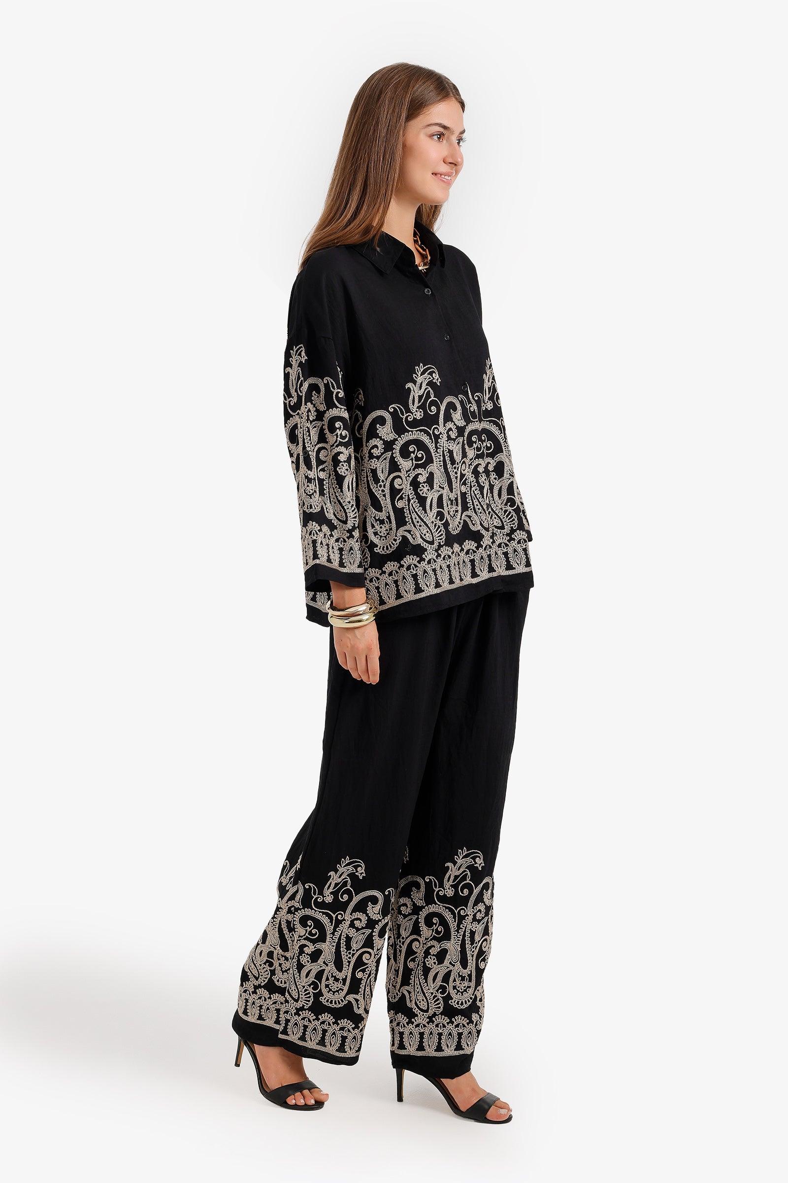 Embroidered Wide-Leg Set
