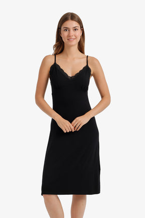 Scalloped-Lace Nightgown
