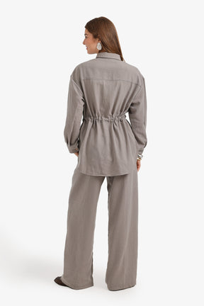Relaxed Set with Pockets