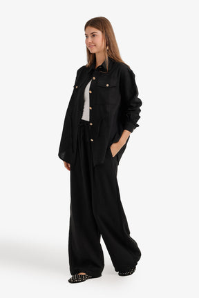 Relaxed Set with Pockets
