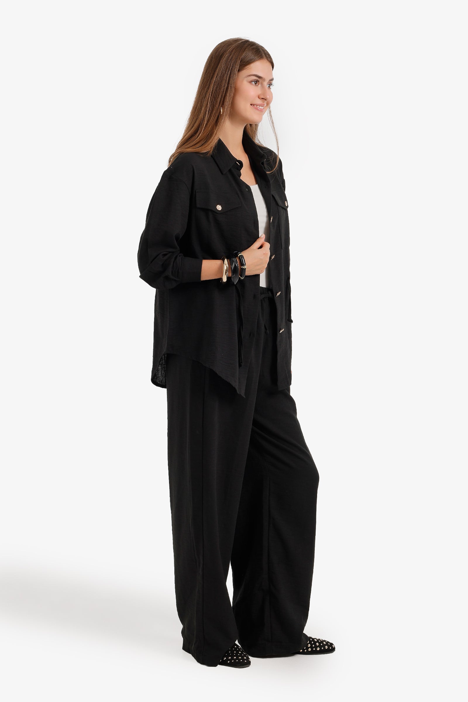 Relaxed Set with Pockets