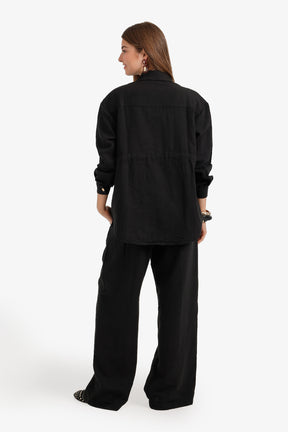 Relaxed Set with Pockets