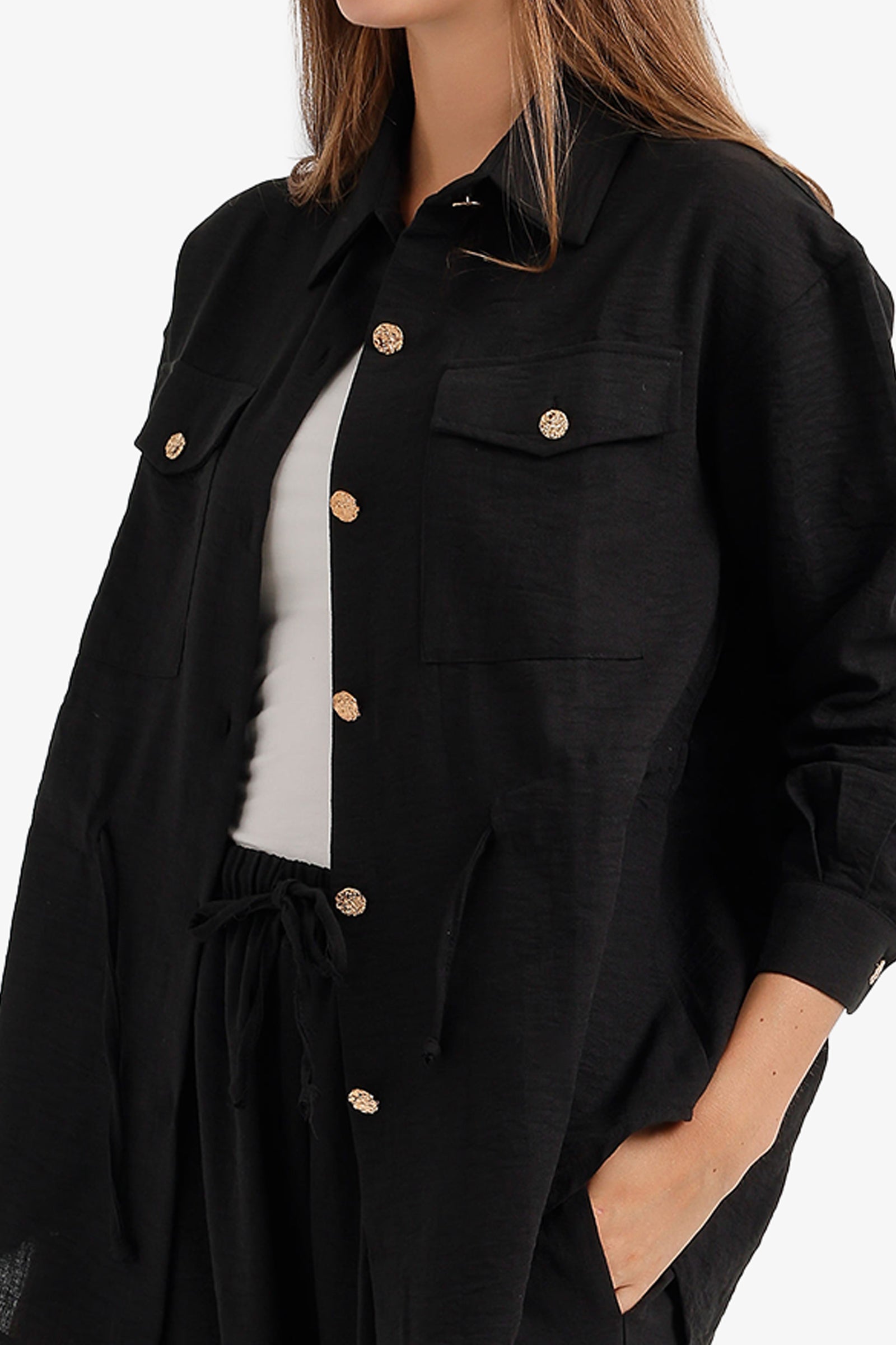 Relaxed Set with Pockets