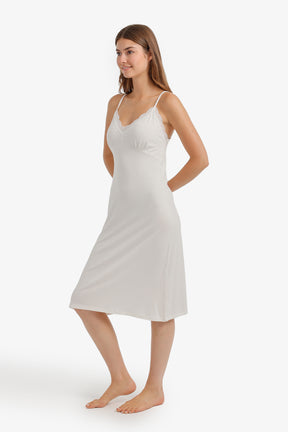 Scalloped-Lace Nightgown