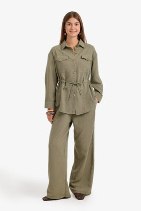 Relaxed Set with Pockets