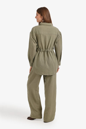 Relaxed Set with Pockets