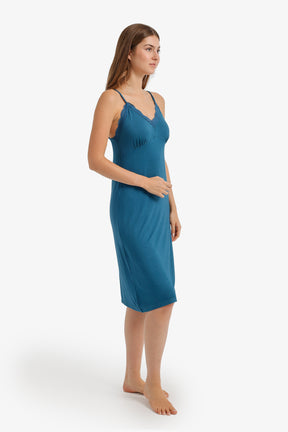 Scalloped-Lace Nightgown